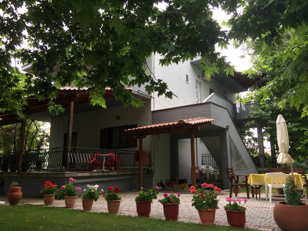 Villa Maria Ofrínion Exteriér fotografie