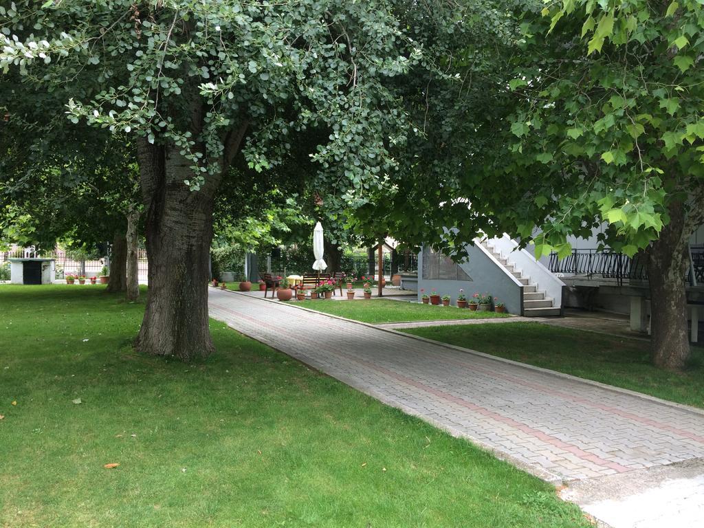 Villa Maria Ofrínion Exteriér fotografie